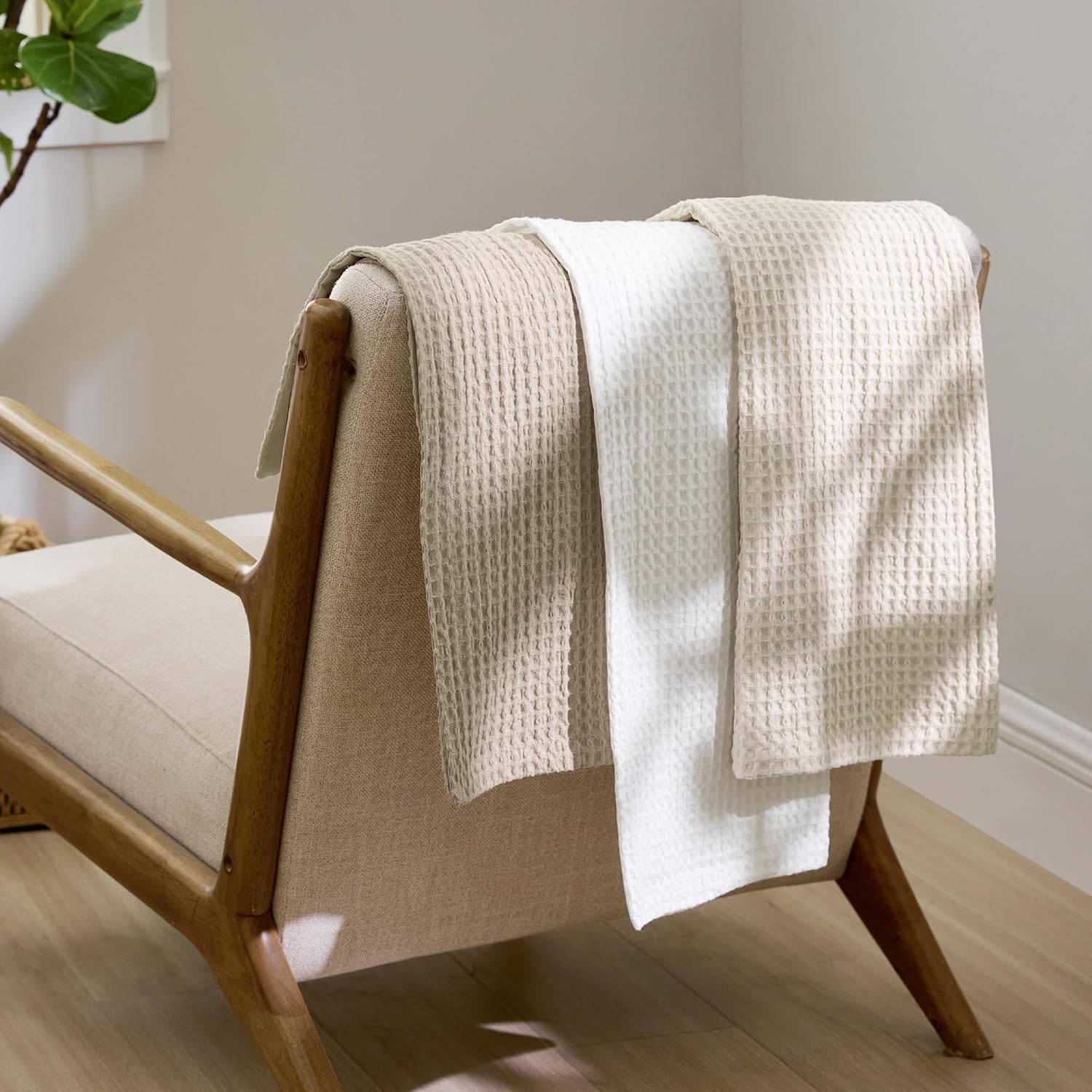 Bedsure Waffle Comforter Set King, Beige Soft Bedding, Waffle Weave Bed Set, 3 Pieces, 1 Comforter (104"x90") and 2 Pillow Shams, Cotton Shell and Polyester Lining for All Seasons